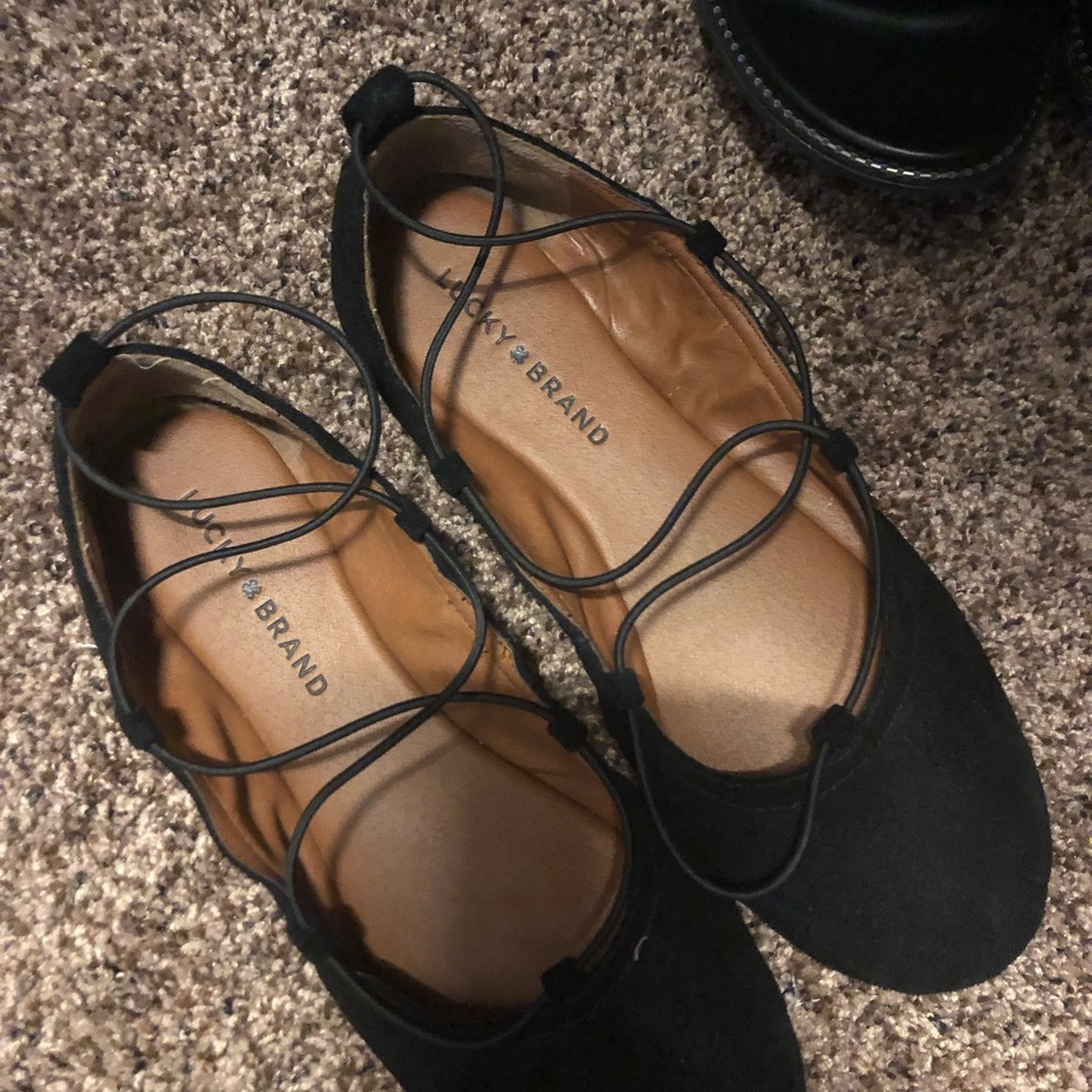 Ballet flats